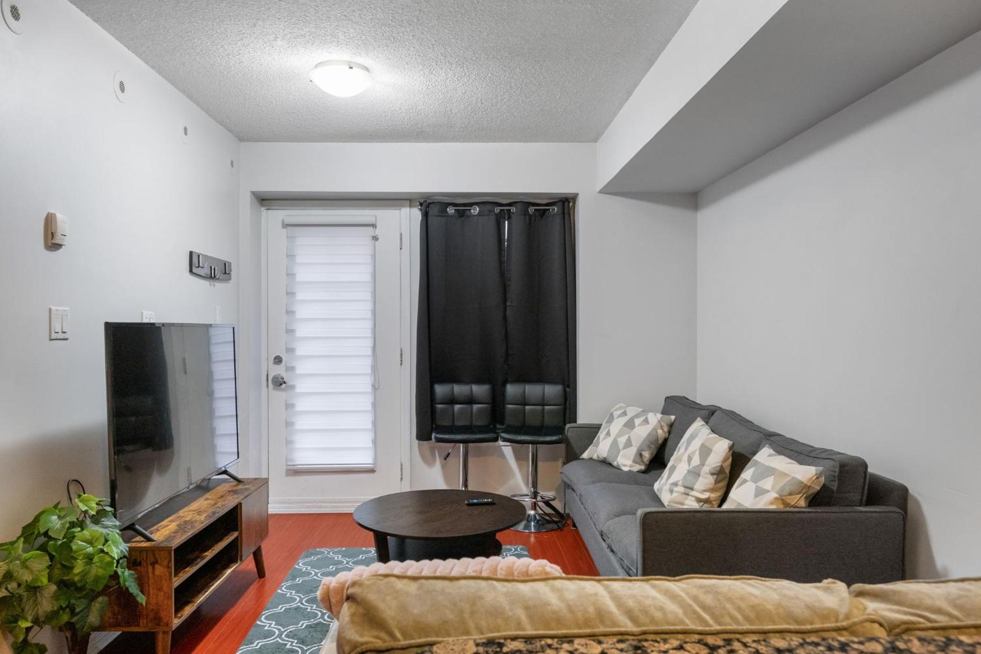 Liberty Village Townhouse トロント エクステリア 写真